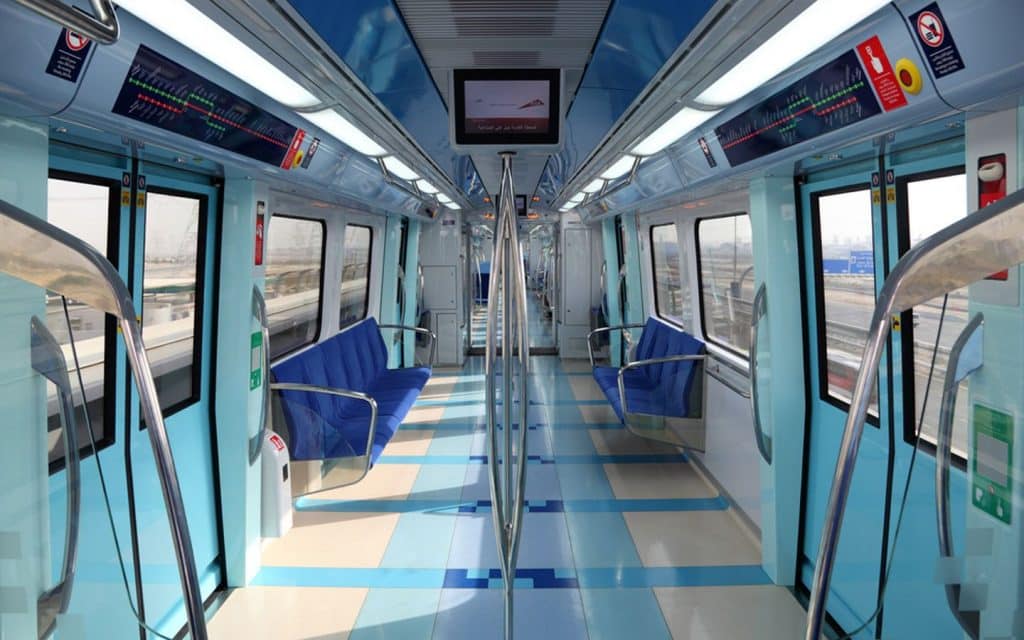 مترو دبي من الداخل